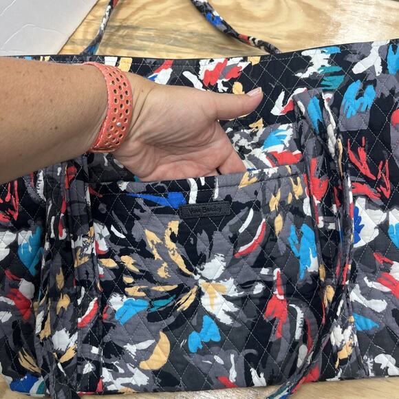 Vera Bradley X- Large Zip TOTE SPLASH FLORAL Shoulder Bag Trolly Slip Carry On - Picture 8 of 16